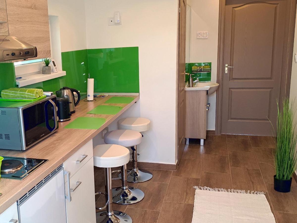 White Stone Apartman Hajdúszoboszló Εξωτερικό φωτογραφία