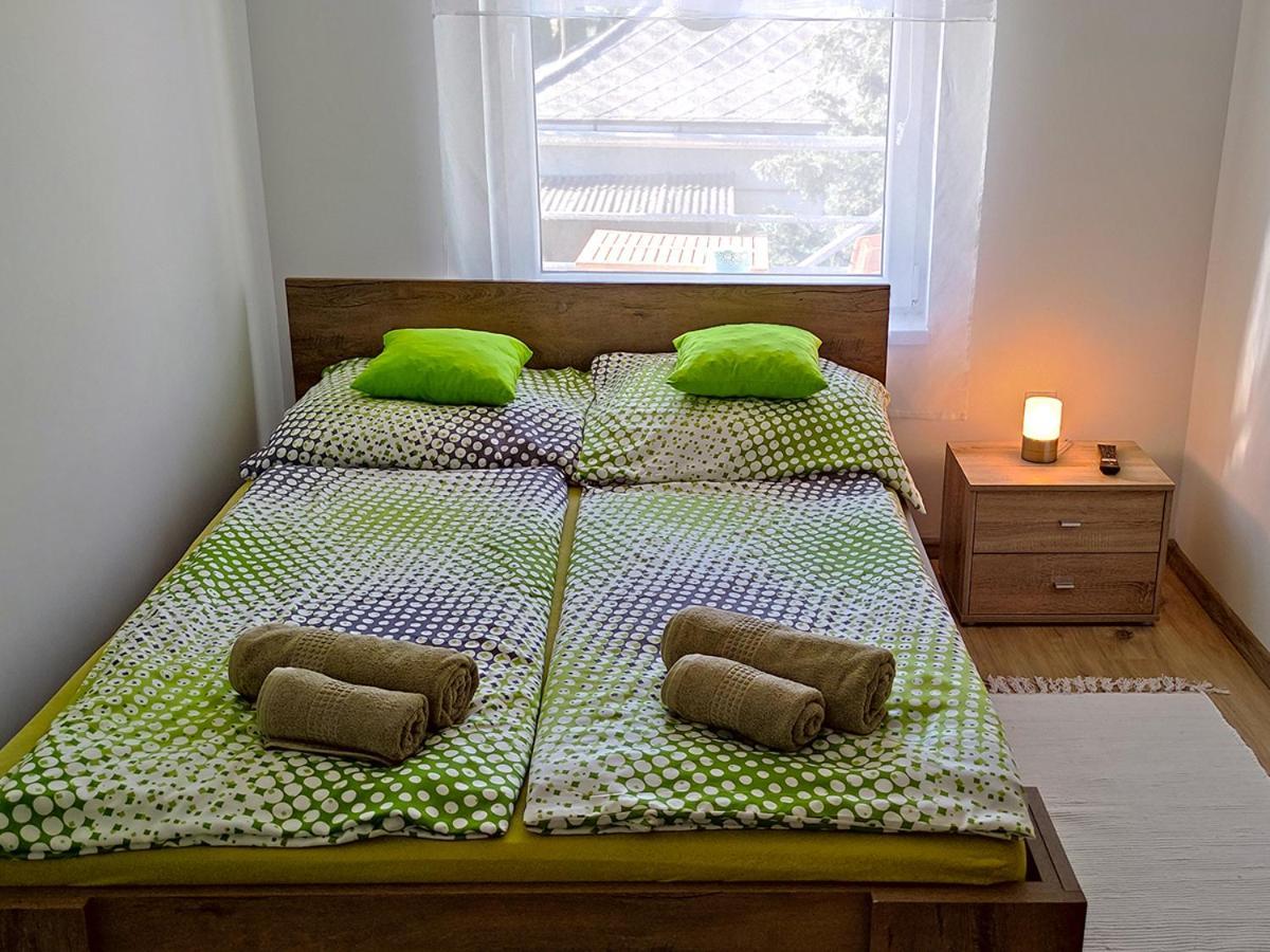 White Stone Apartman Hajdúszoboszló Εξωτερικό φωτογραφία
