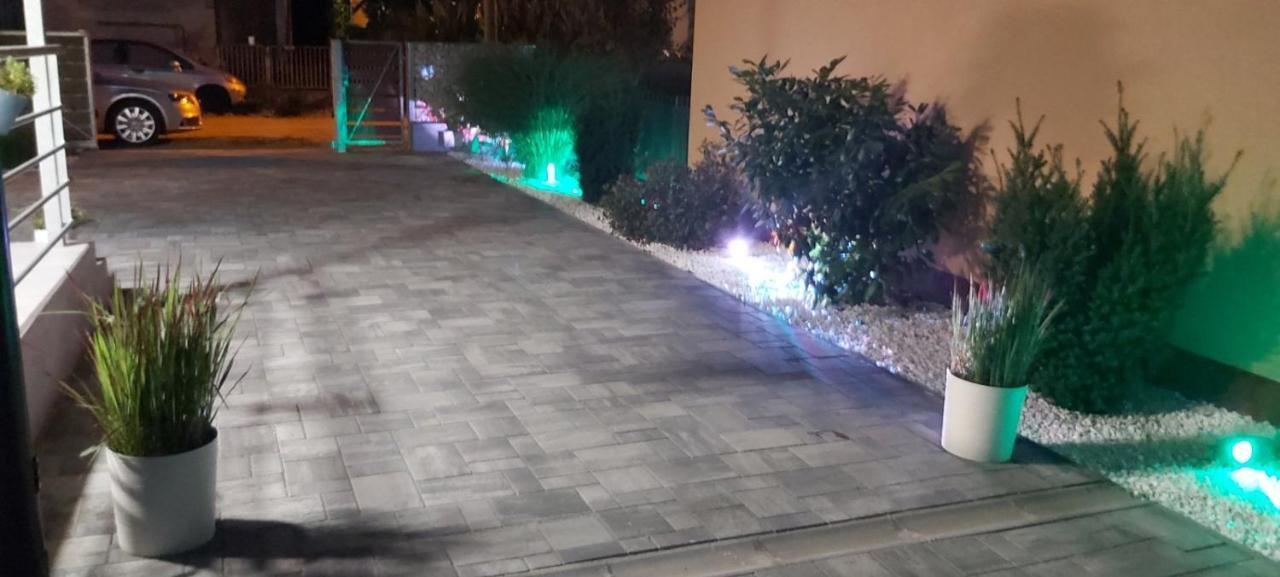 White Stone Apartman Hajdúszoboszló Εξωτερικό φωτογραφία